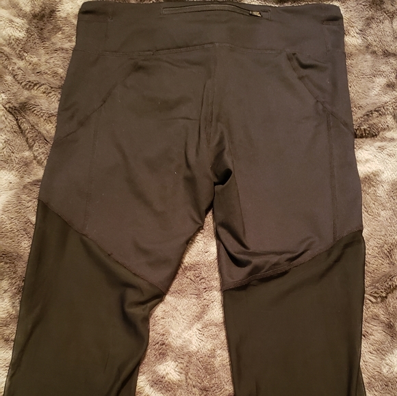 Nike capris - Picture 2 of 4